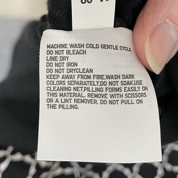 Uniqlo Fit & Flare Cap Sleeve Geometric Print Dress M Soft Cups Comfy Minimalist - Picture 7 of 8